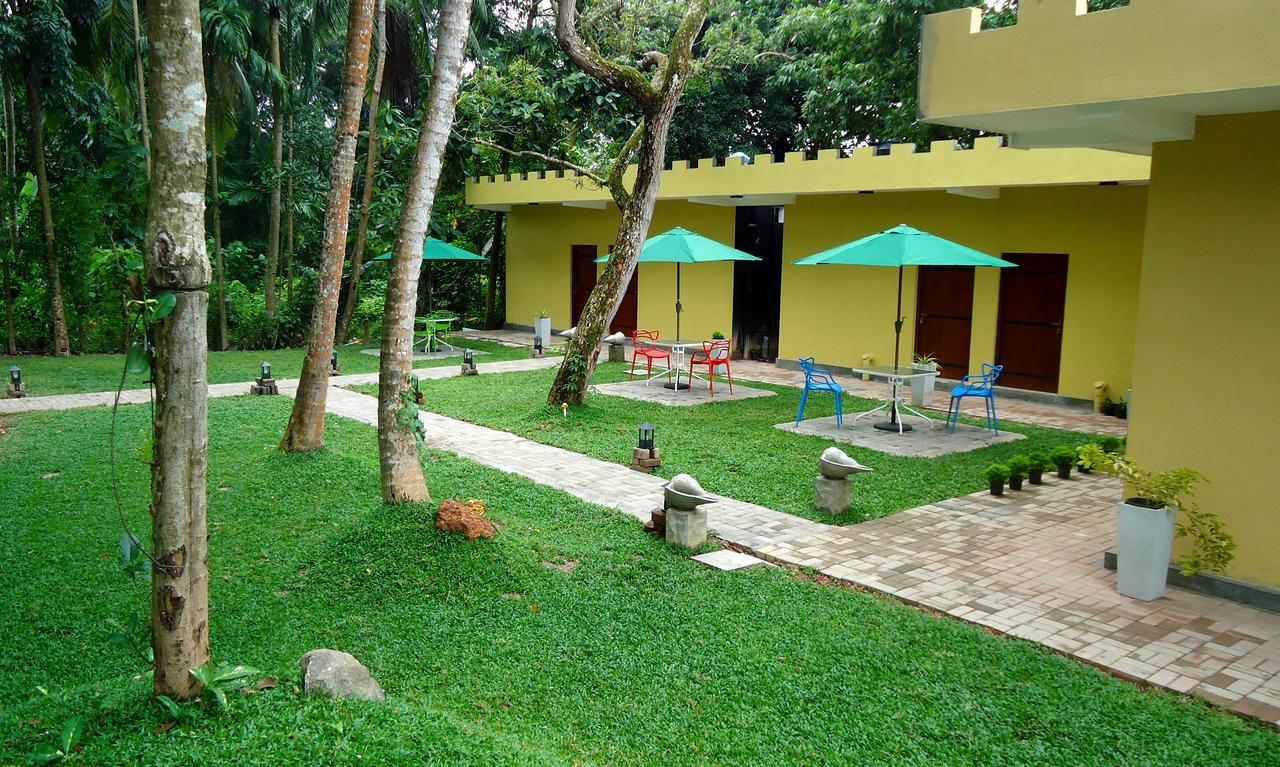 Bridge Hotel Negombo Kimbulapitiya Luaran gambar