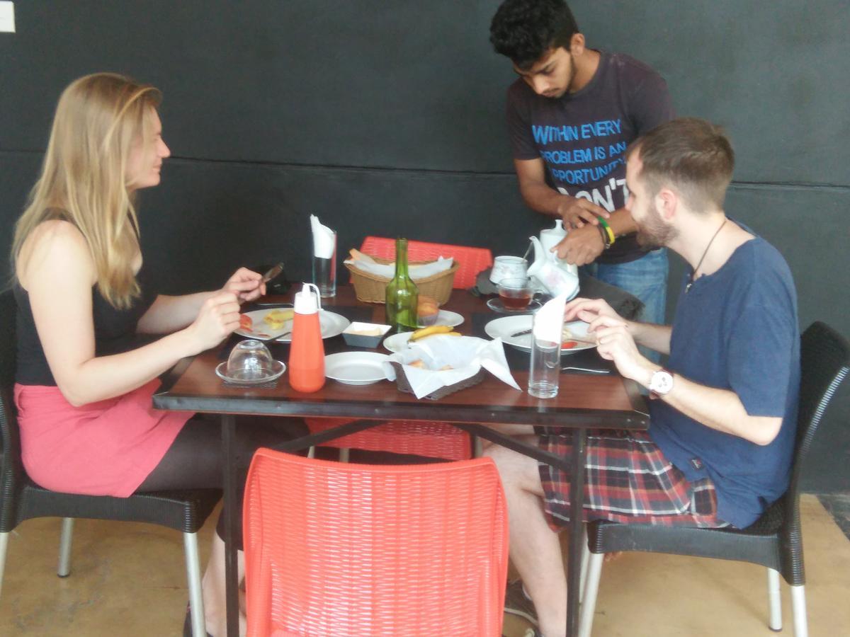 Bridge Hotel Negombo Kimbulapitiya Luaran gambar