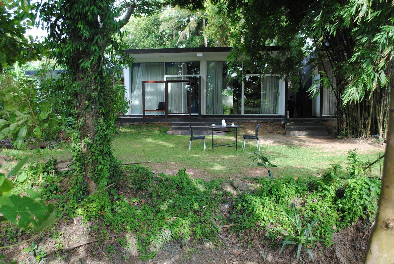 Bridge Hotel Negombo Kimbulapitiya Luaran gambar